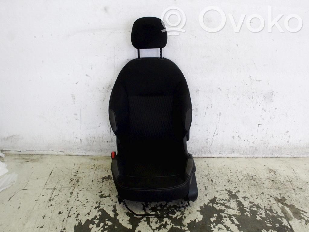 Peugeot 208 I Scaun șofer 