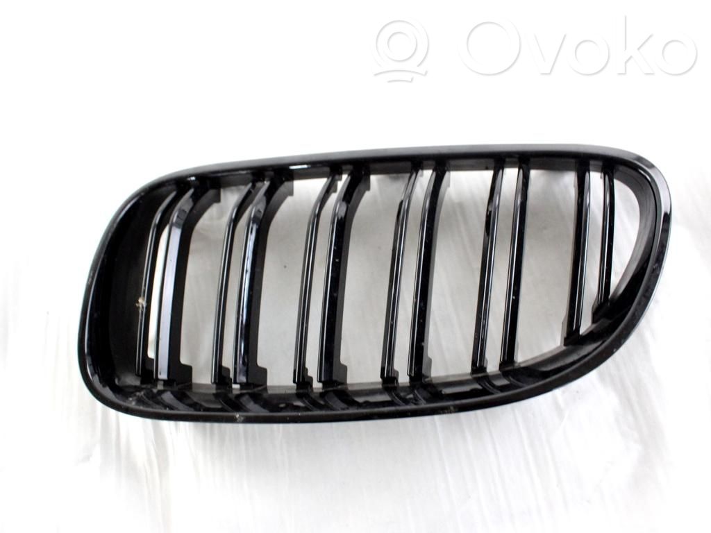 Front bumper upper radiator grill   51137254967