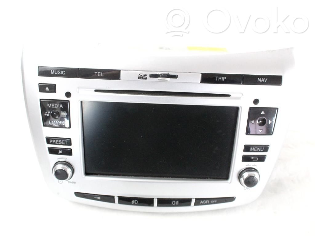 Lancia Delta Unitate principală radio/CD/DVD/GPS 