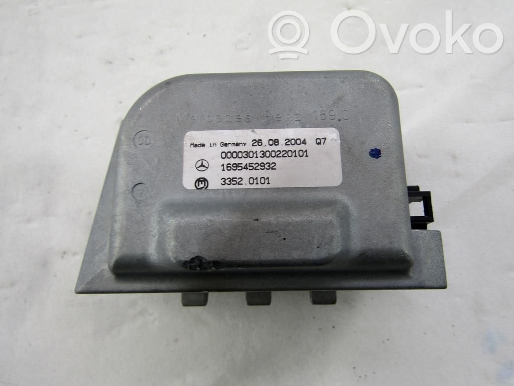 Mercedes-Benz A W169 Centralina/modulo allarme 