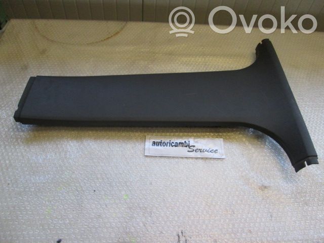 Ford Kuga I Pilar (B) (inferior) 