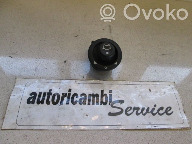 Interruptor del espejo lateral   93BG17B676BB