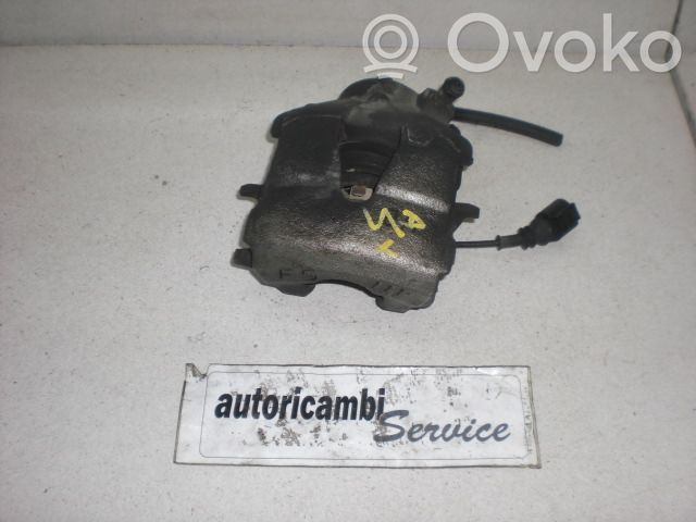 Volkswagen Polo IV 9N3 Pinza del freno anteriore