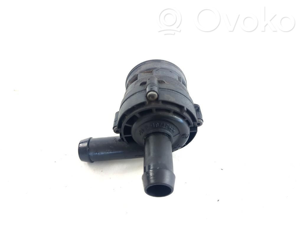 Jaguar XF X250 Pompe de circulation d'eau 