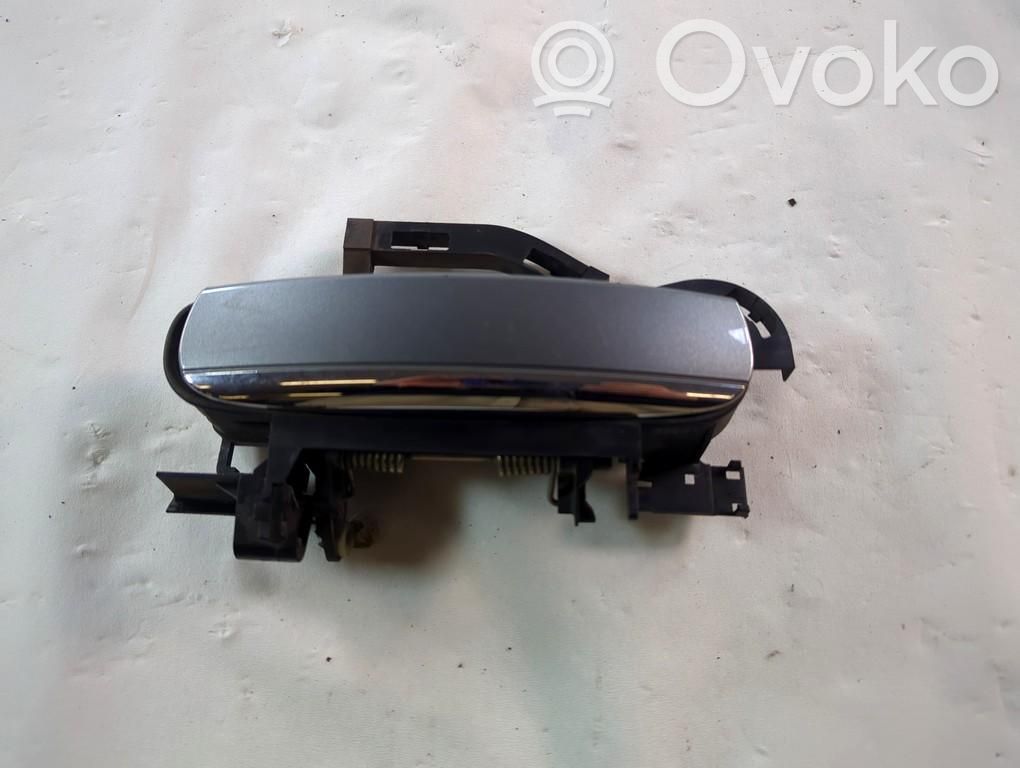 Takaoven ulkokahva   4F0837207B