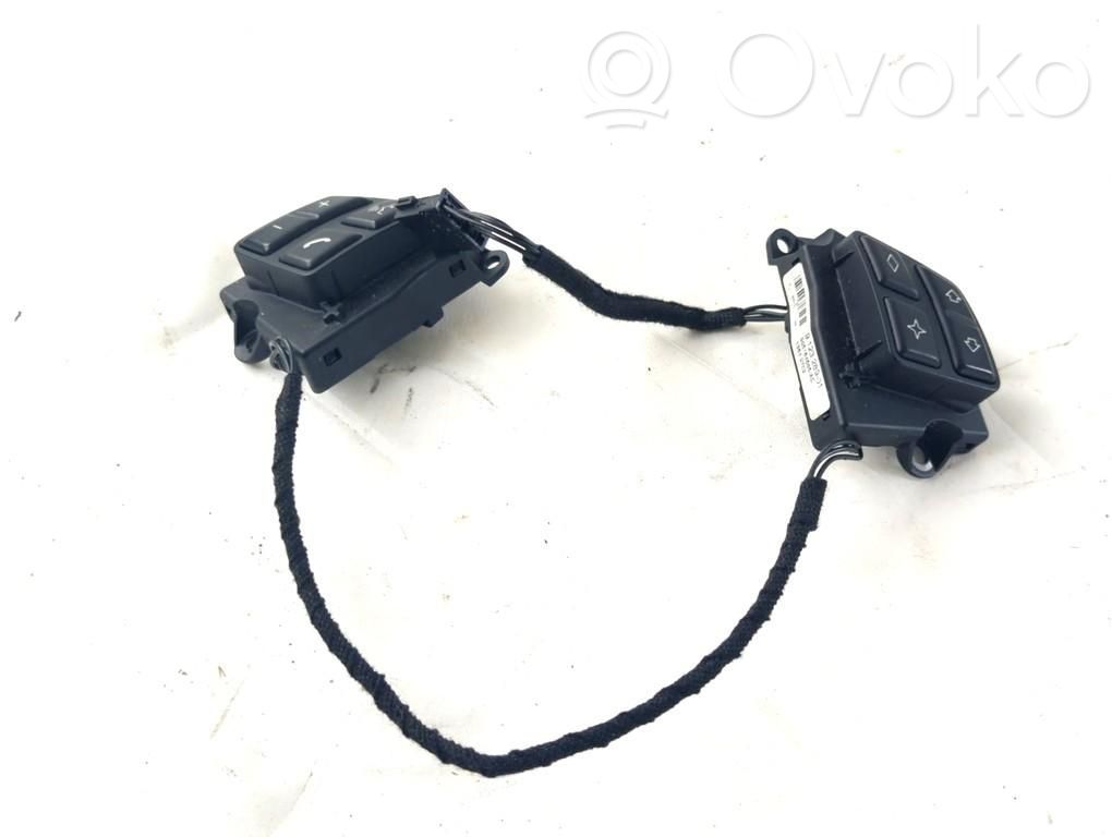 Boutons / interrupteurs volant   9123289