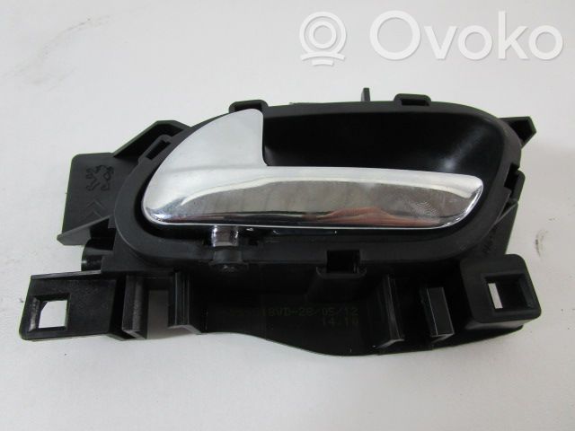 Manecilla interna puerta delantera   96555518VD