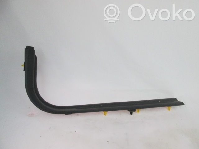 Audi Q8 Capac prag spate 