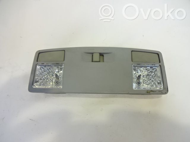 Éclairage lumière plafonnier avant   D35051310D30