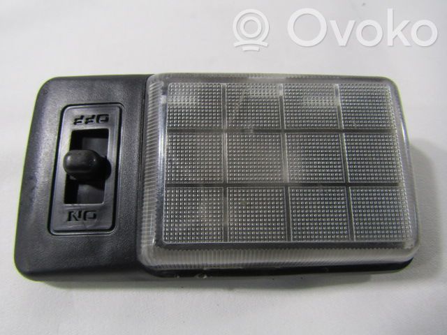 Etuistuimen valo   9100732