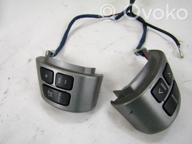 Suzuki Swift I Boutons / interrupteurs volant 
