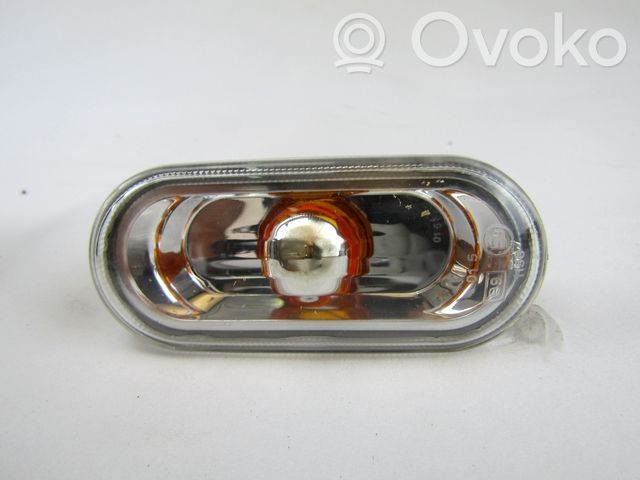 Etusuuntavilkku   6L0949117A