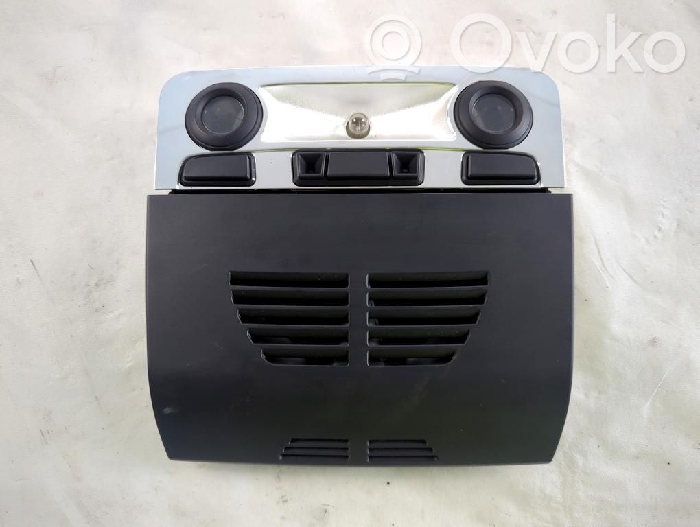 Luz del asiento delantero   6946126