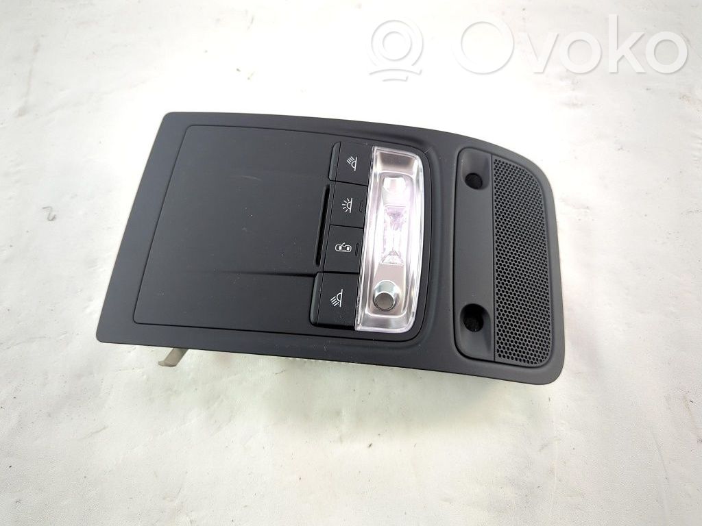 Audi A3 S3 8V Etuistuimen valo