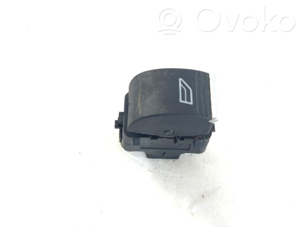 Interruptor del elevalunas eléctrico   1850432