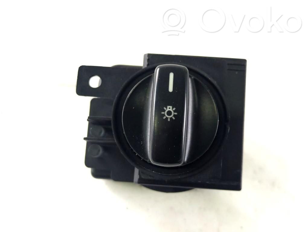 Mercedes-Benz A W169 Interruttore di regolazione livello altezza dei fari