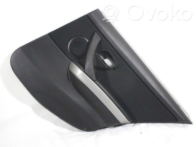 BMW 3 E92 E93 Takaoven verhoilu