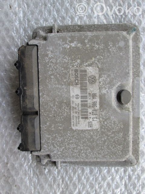 Volkswagen New Beetle Unitate/modul de control motor 