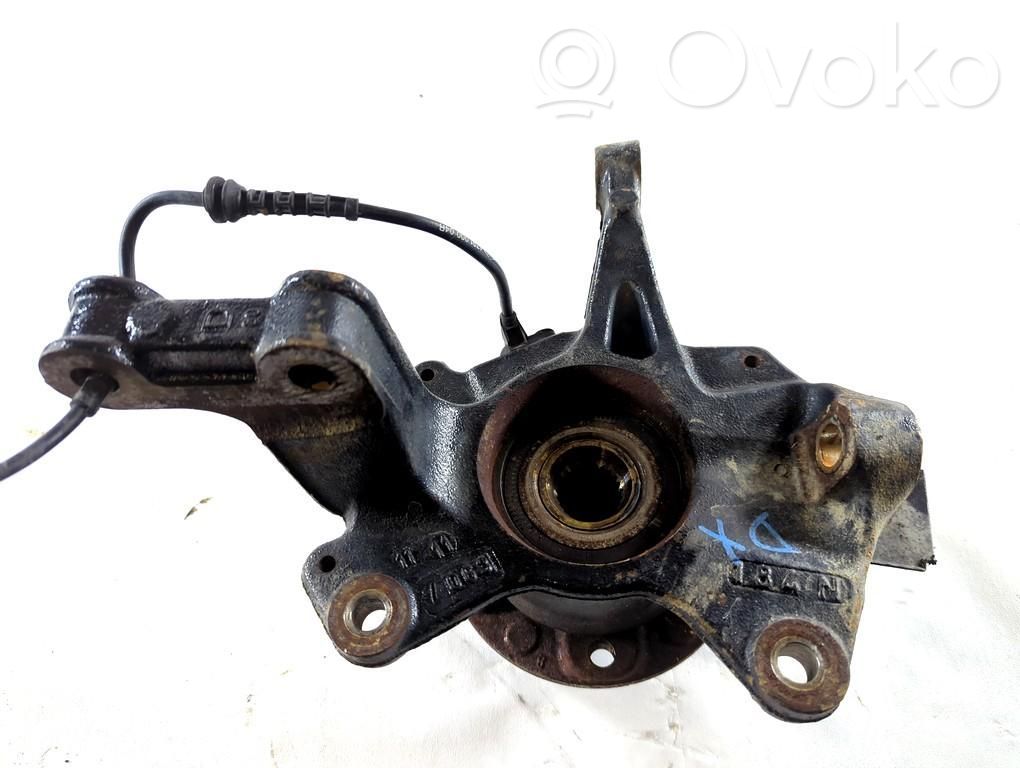 Renault Megane III Achsschenkel vorne
