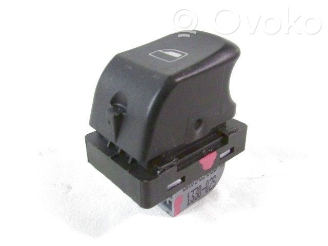 Interruptor del elevalunas eléctrico   8K0959855A