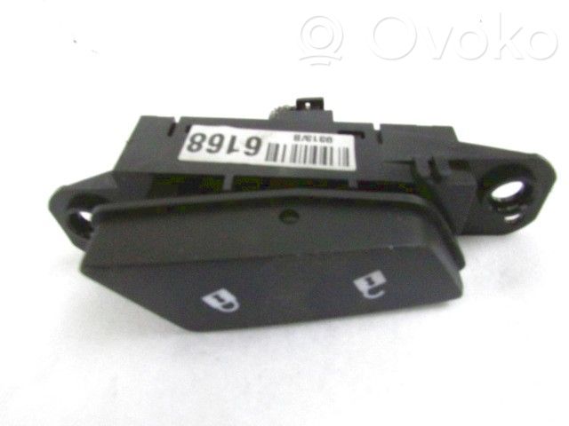 Chevrolet Cruze Altri interruttori/pulsanti/cambi
