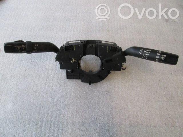 Mazda 2 Interruptor/palanca de limpiador de luz de giro 