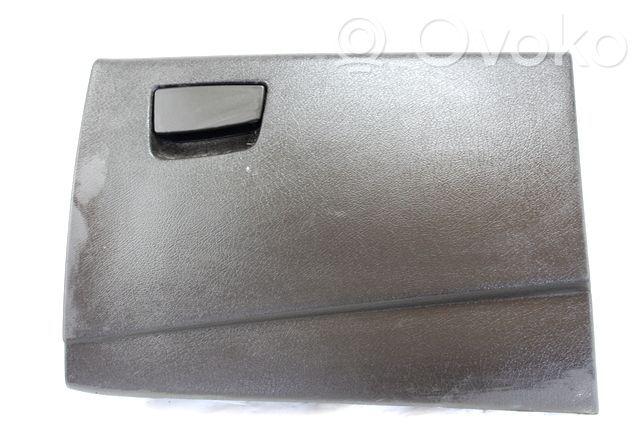 Lancia Ypsilon Glove box set 