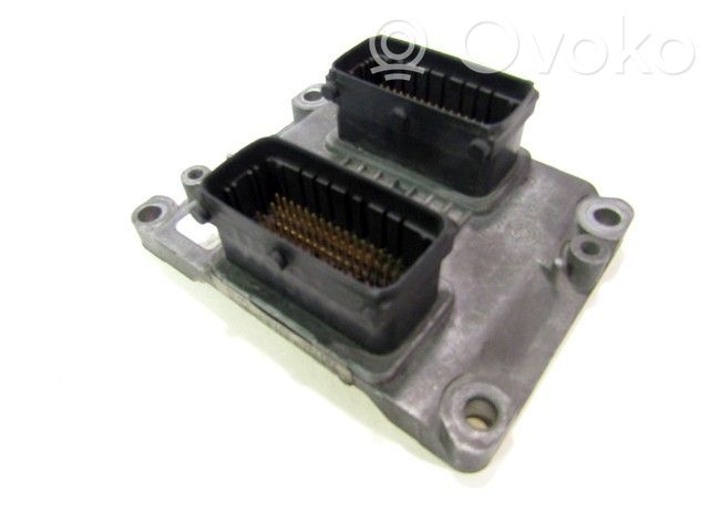 Unidad de control/módulo del motor   207901