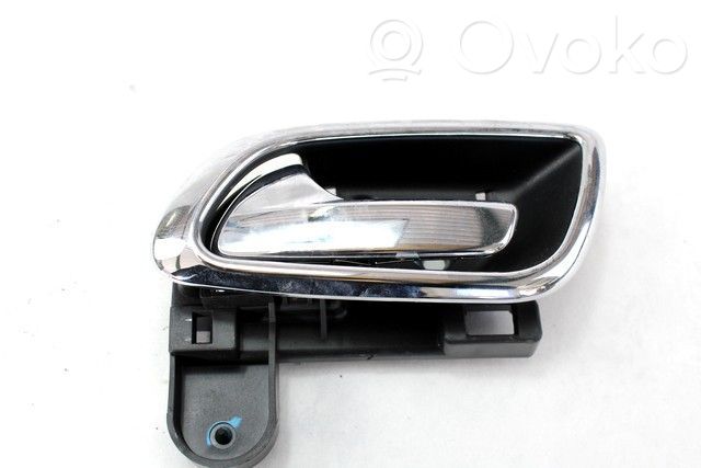 Manecilla interna puerta delantera   68103387AA