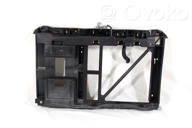 Citroen C3 Staffa del pannello di supporto del radiatore parte superiore 