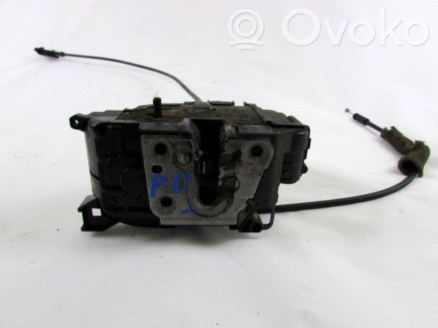 Renault Clio III Zamek drzwi przednich 