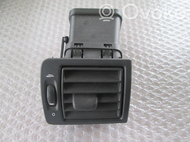 Volvo C30 Copertura griglia di ventilazione laterale cruscotto