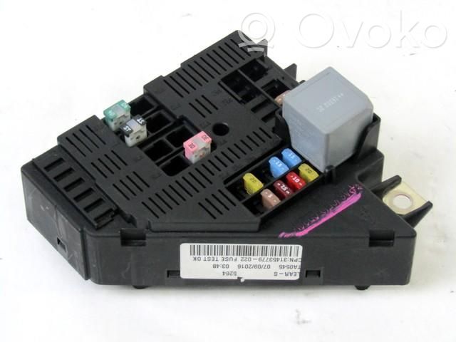 Volvo S90, V90 Fuse module 