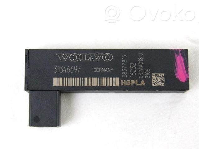 Volvo S90, V90 Amplificatore antenna