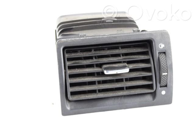 Ford Mondeo Mk III Grilă ventilație/ramă laterală bord