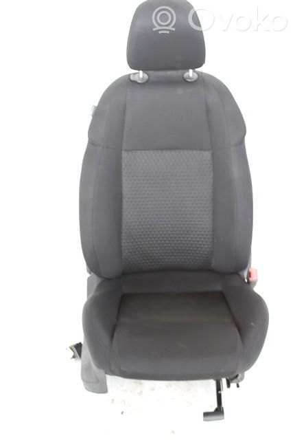 Alfa Romeo Giulietta Etumatkustajan istuin 