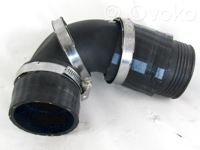Furtun/conductă intercooler   30751920