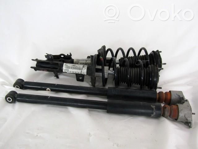 Ford Fiesta Set molle e ammortizzatori (anteriore e posteriore) 