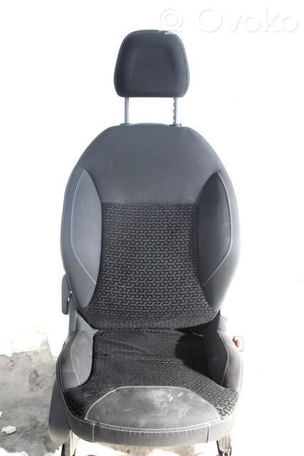 Citroen C3 Etumatkustajan istuin 