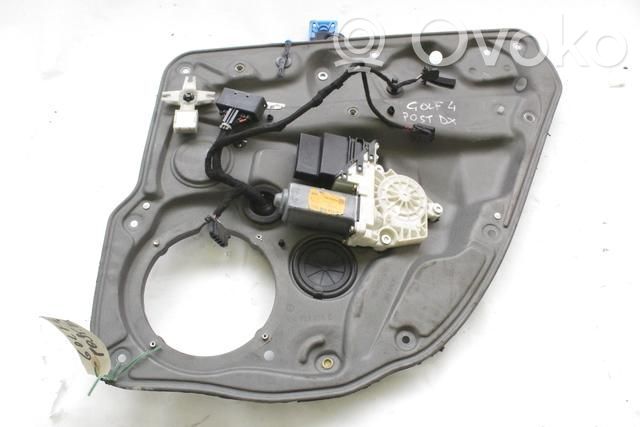 Fiat 500 Cinquecento Elektryczny podnośnik szyby drzwi tylnych 