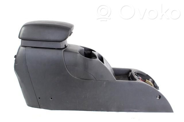 KIA Carens II Center console 