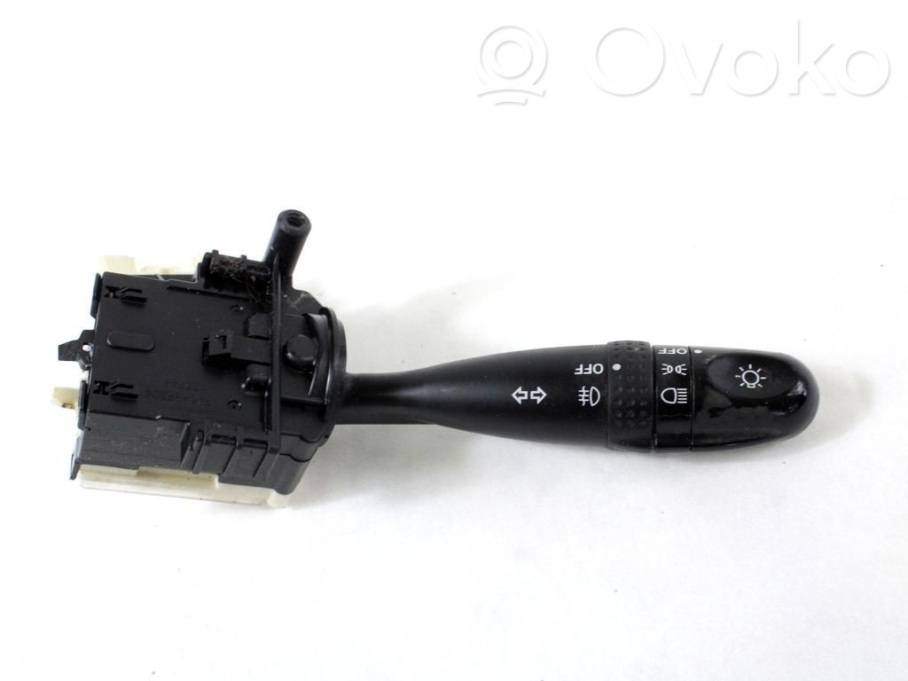 Suzuki Grand Vitara II Palanca de intermitentes 
