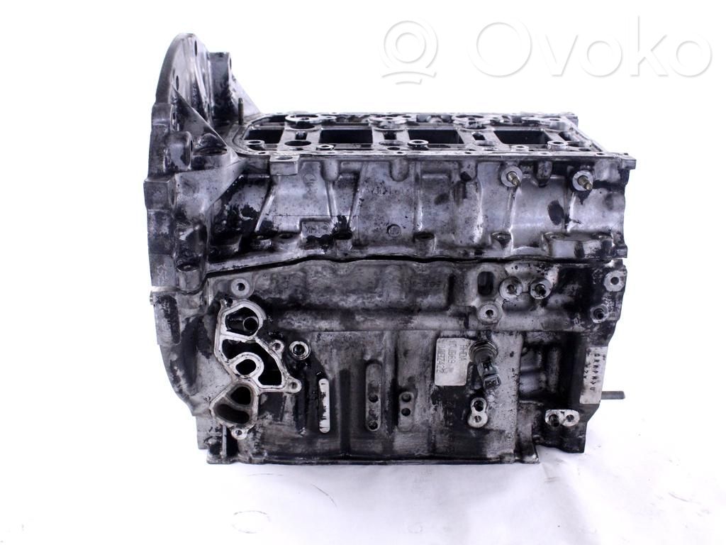 Engine block   1767486