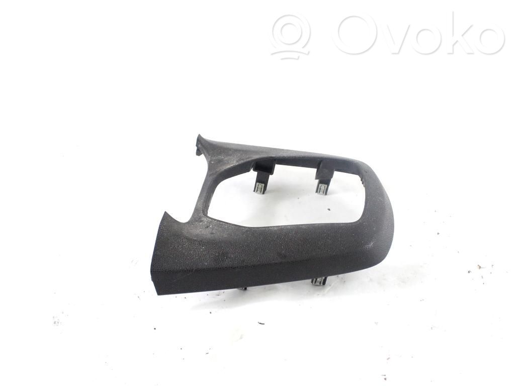 Ford Fiesta Muu keskikonsolin (tunnelimalli) elementti