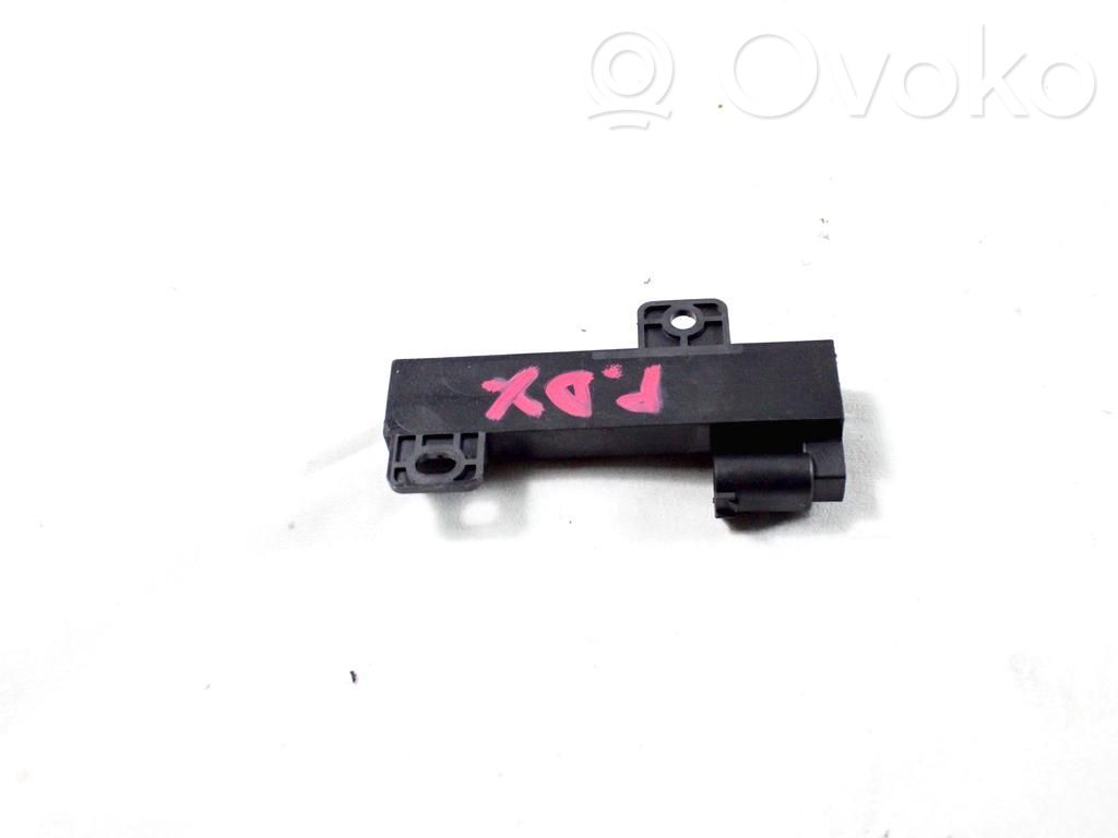 Jeep Renegade Amplificator antenă aeriană