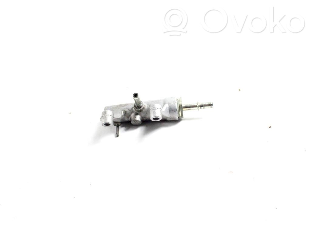 Alfa Romeo 159 Alloggiamento del filtro del carburante