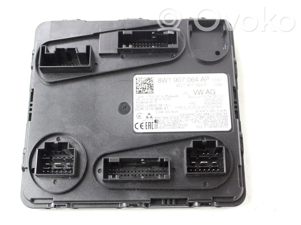 Audi Q8 Modul de control caroserie central 