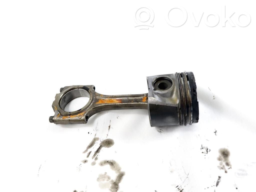Volvo V70 Pistón con biela 
