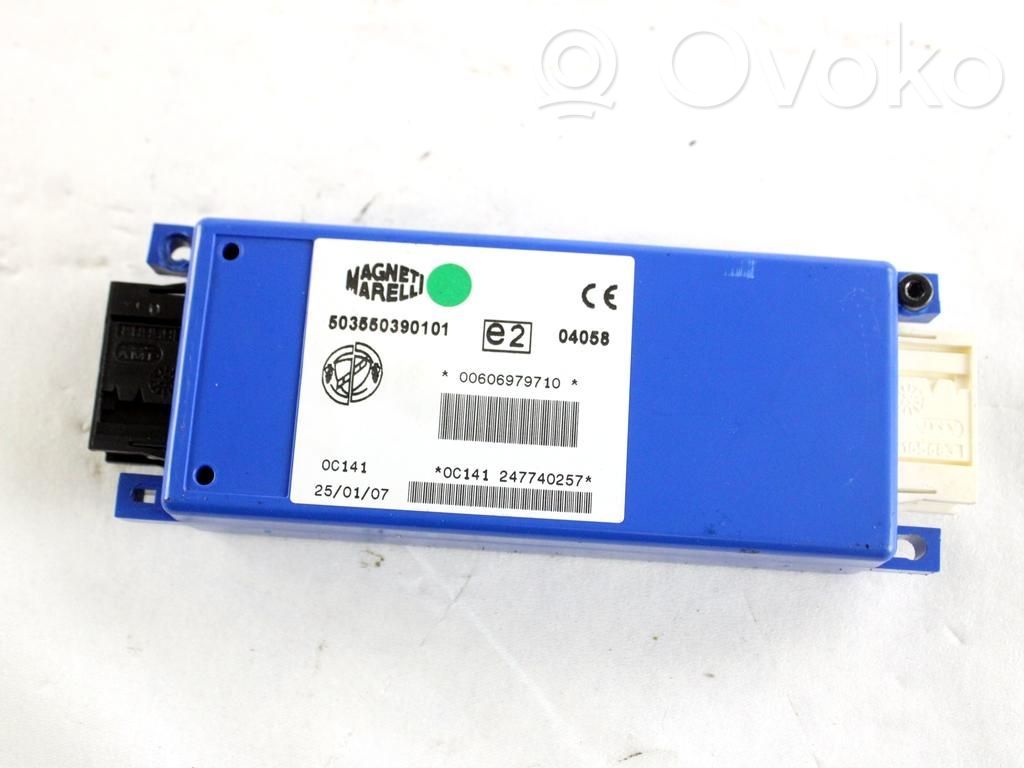 Alfa Romeo GT Telefono valdymo blokas 