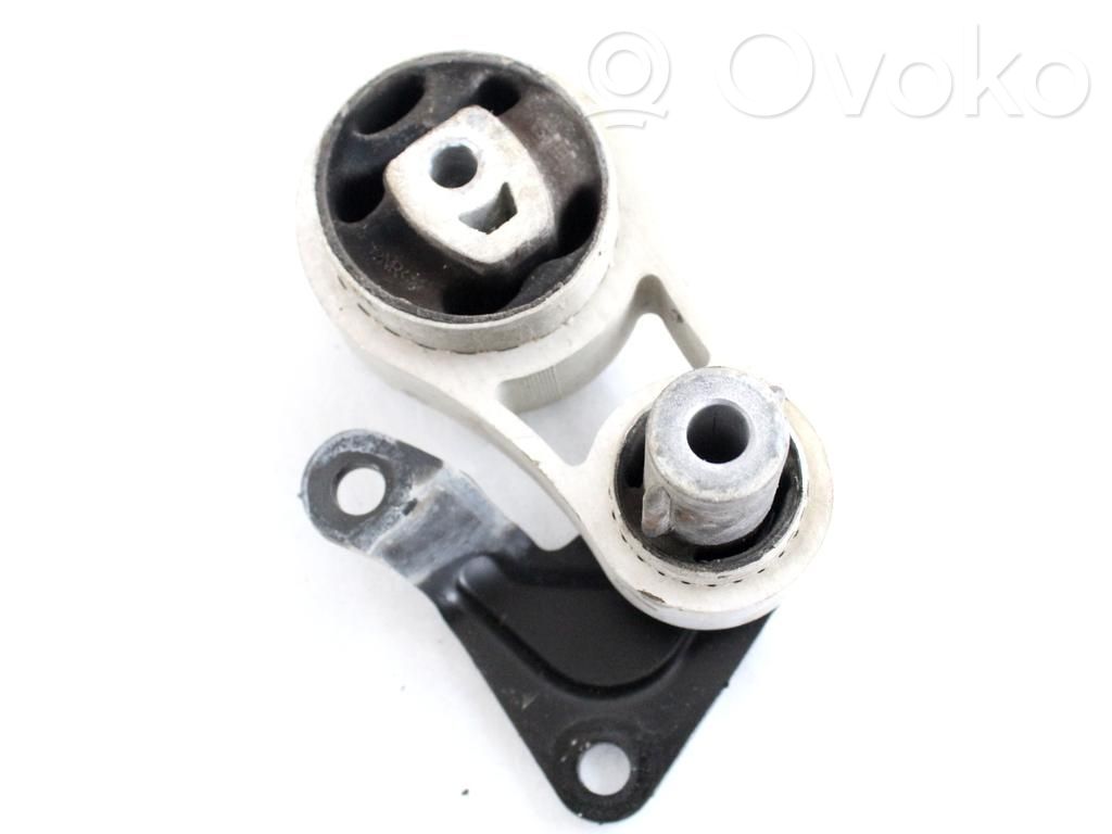 Ford Fiesta Engine mounting bracket 